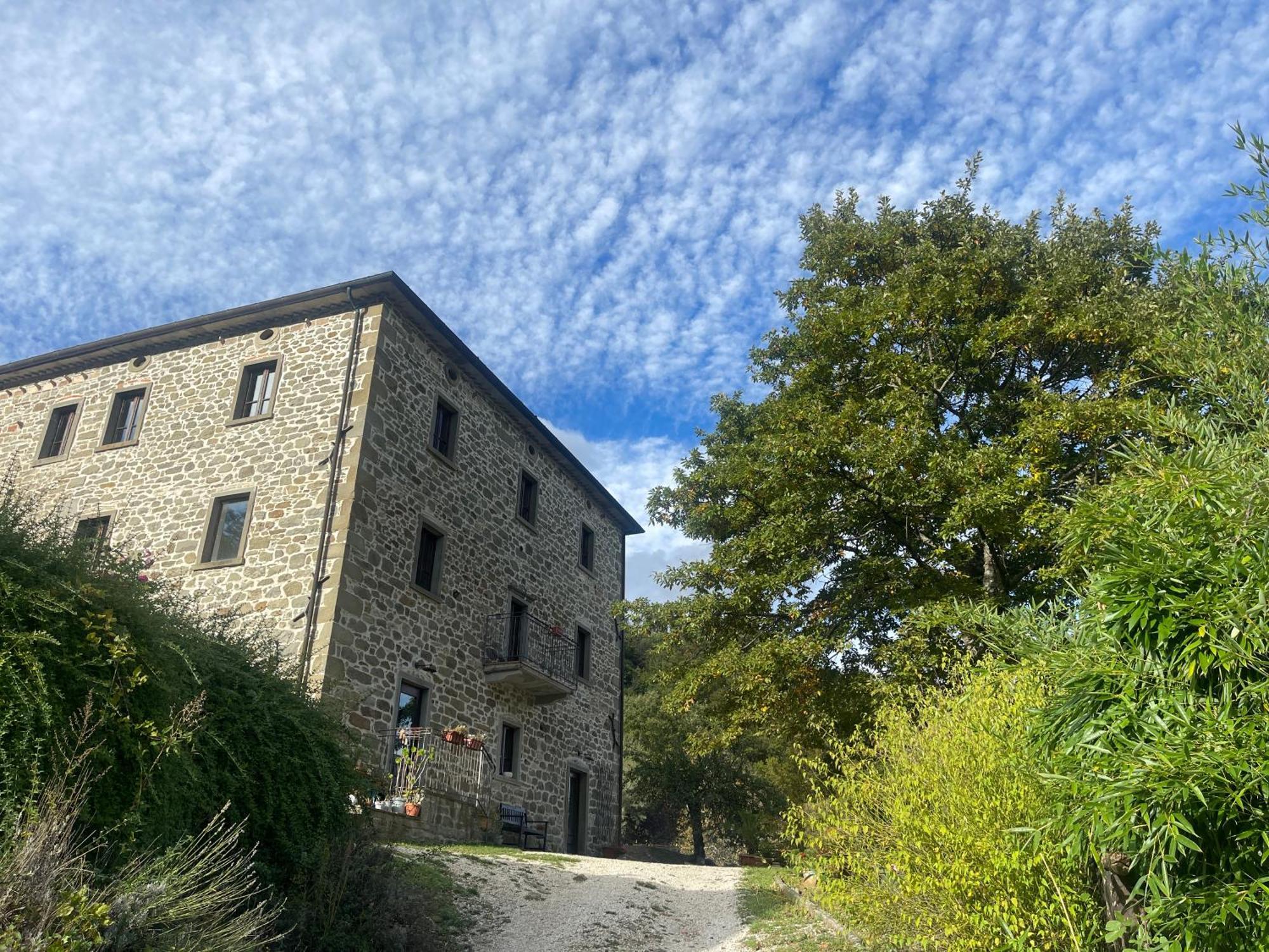 Bio Agriturismo Il Vigno Caprese Michelangelo ภายนอก รูปภาพ